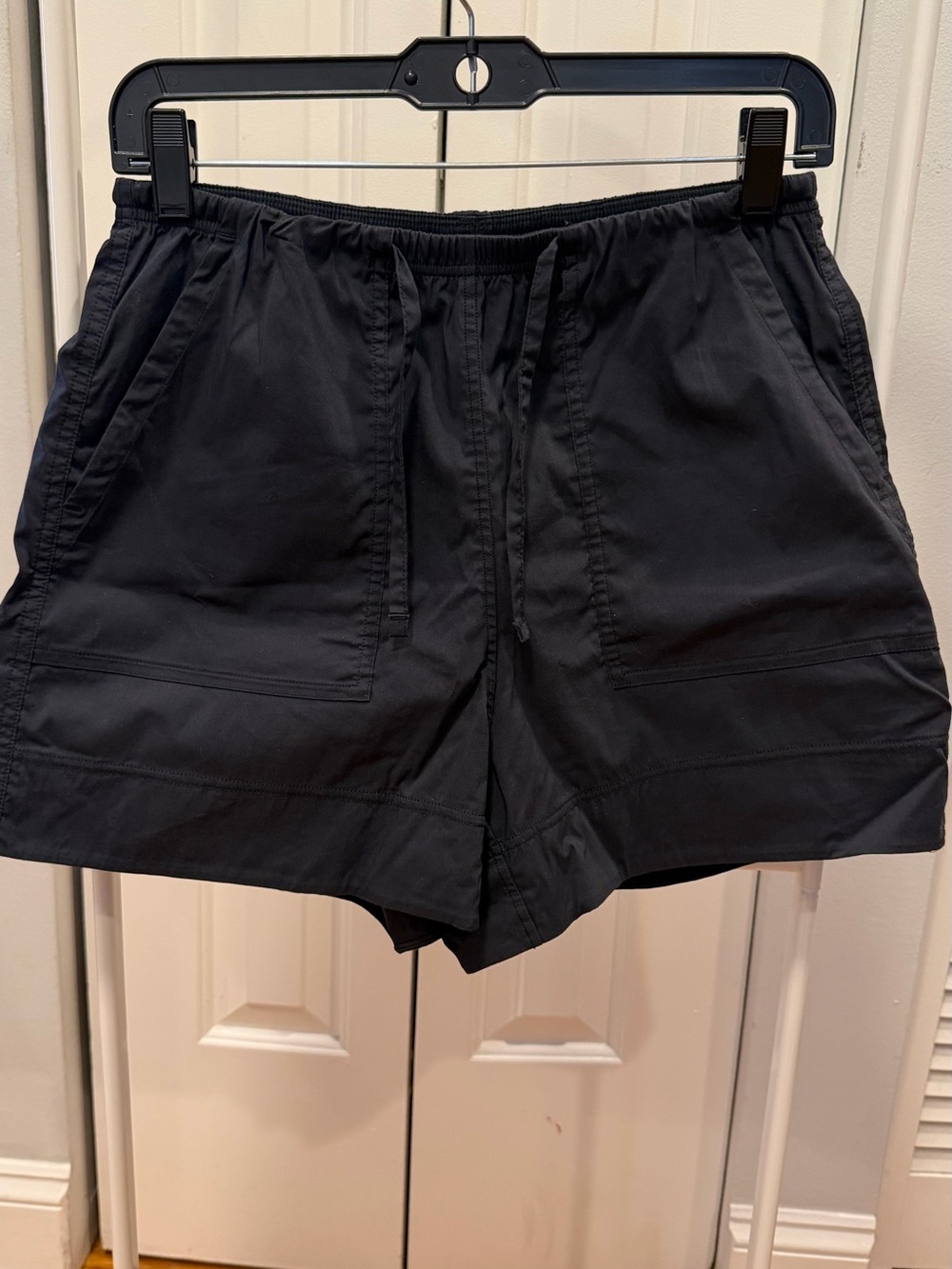 Lululemon Lab Shorts Womens XS Black Relaxed High Rise